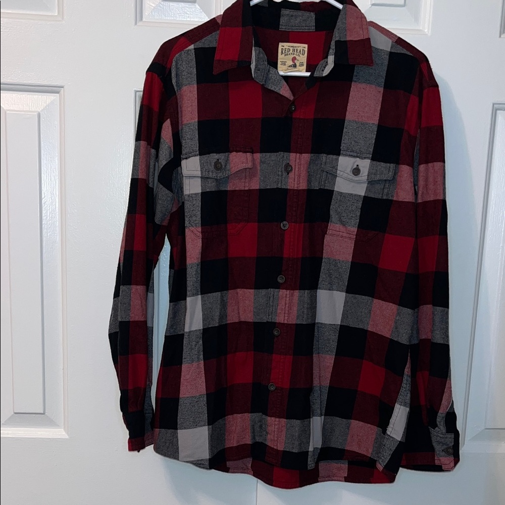 Red Head Button Up Shirt Red Black Buffalo Plaid Lightweight Flannel Size L‎